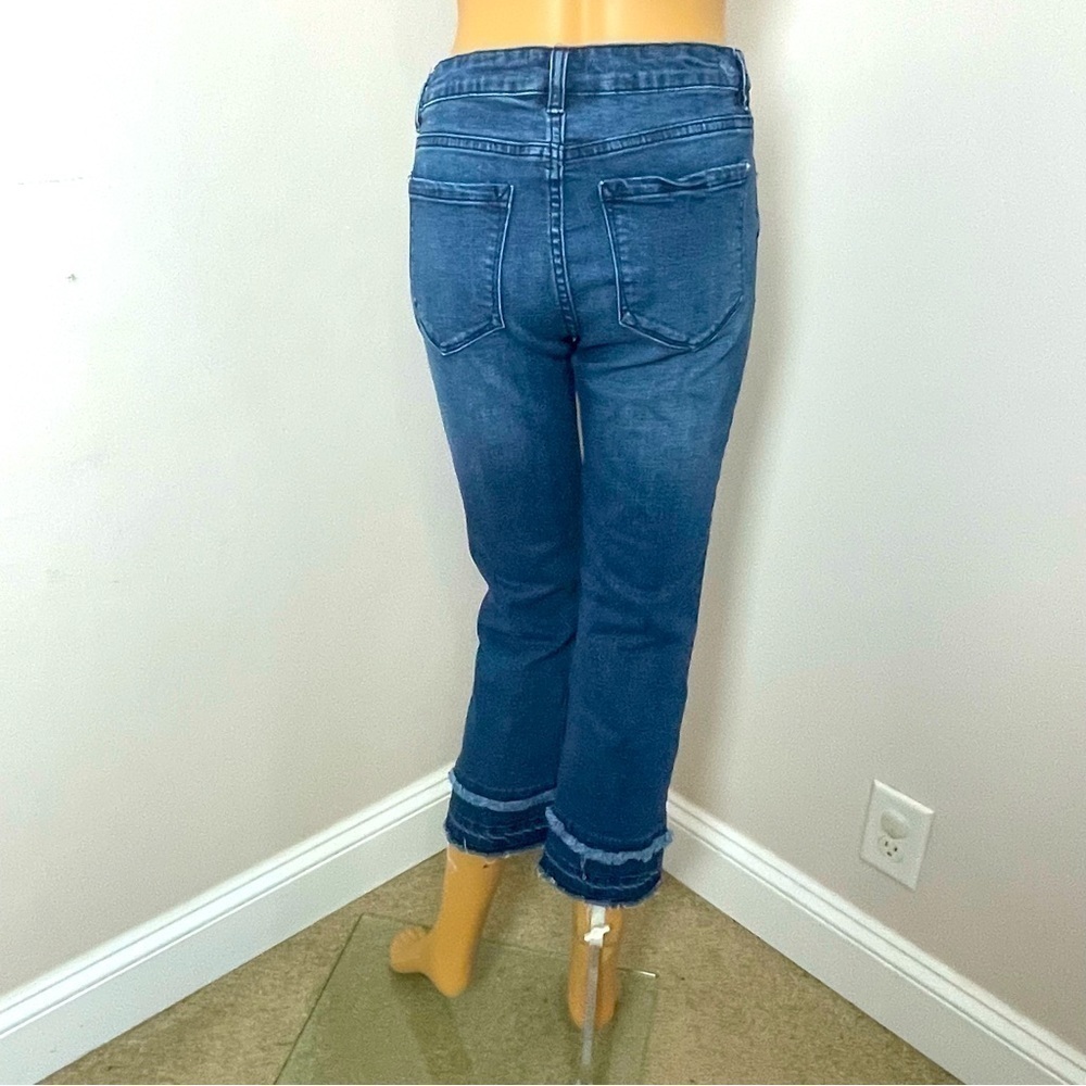 Kensie Jeans Cropped Distressed Fringe Hem – Size 8 - Picture 7 of 13